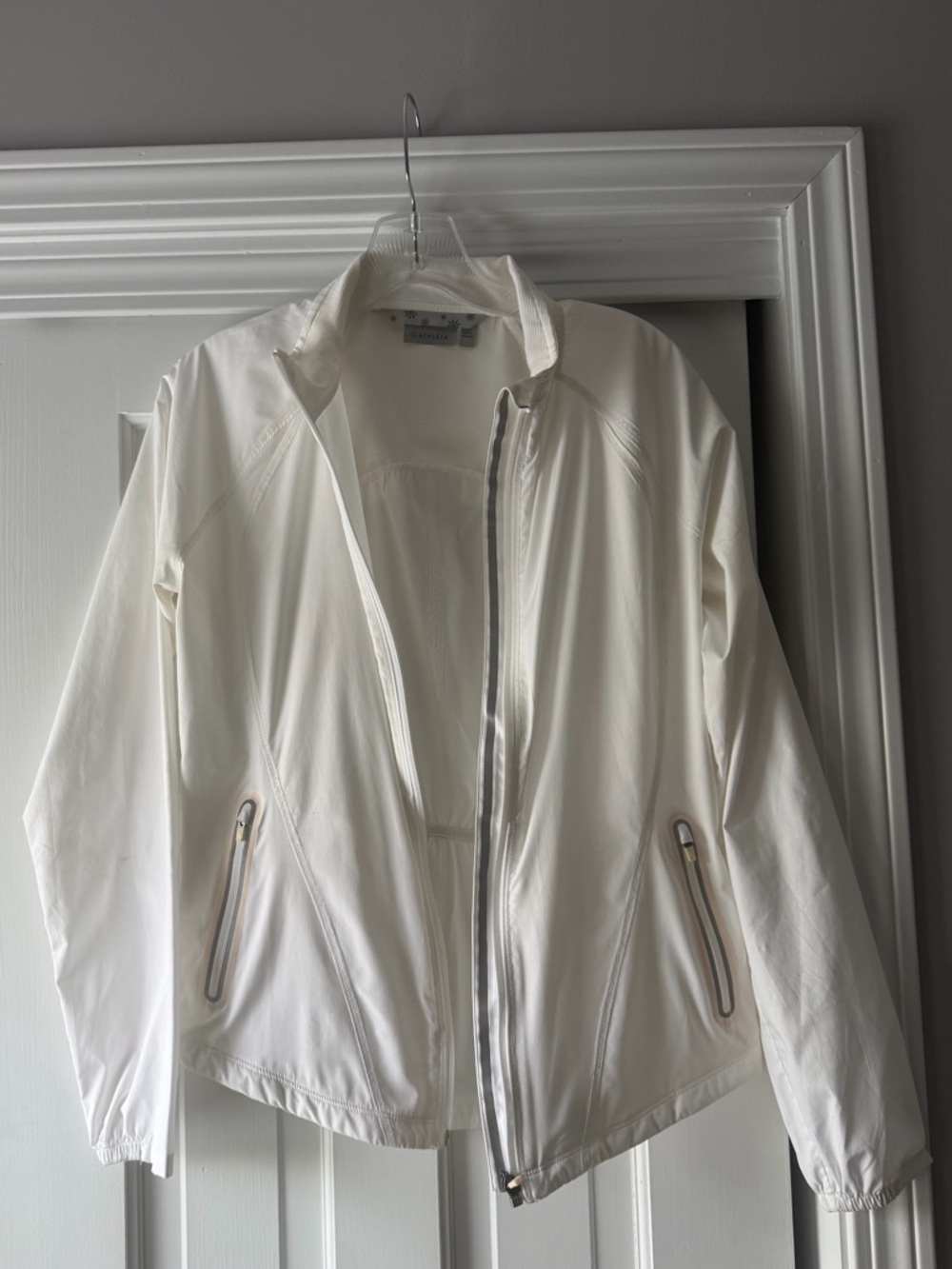 Athleta White Full-Zip Lightweight Jacket